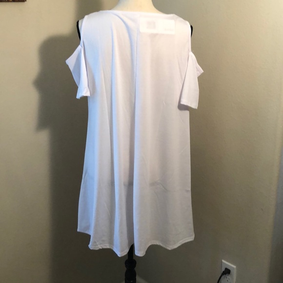 Comfy White Cold Shoulder Lace Detail Tunic Top - Picture 6 of 6